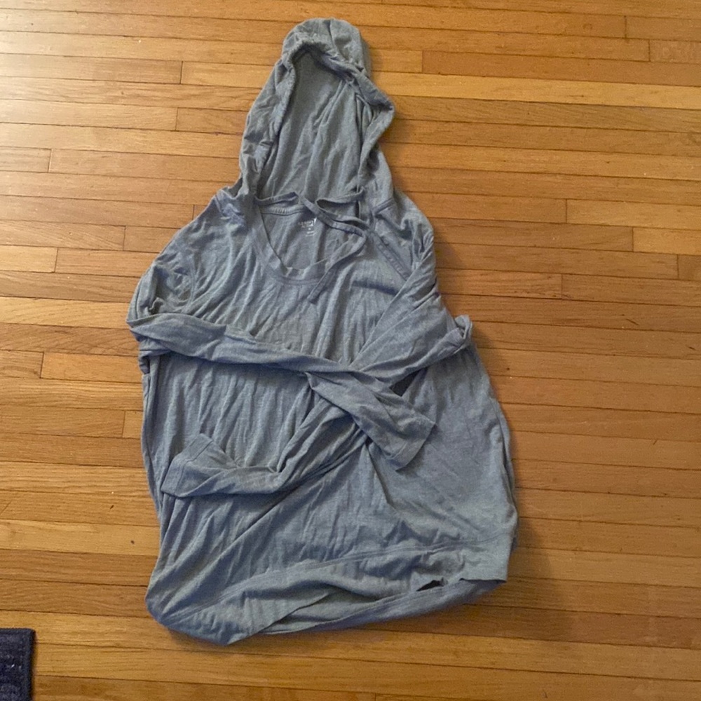 Barely worn pull over hoodie